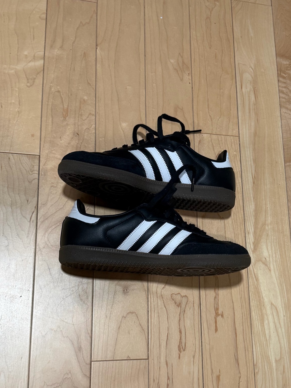 Adidas - Picture 4 of 8
